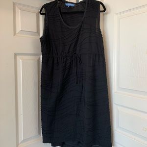 Vera Wang Black sleeveless dress